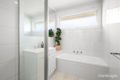 Property photo of 9 Mura Court Grovedale VIC 3216