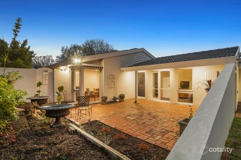 Property photo of 16 Menzies Close Frankston South VIC 3199