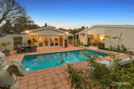 Property photo of 16 Menzies Close Frankston South VIC 3199