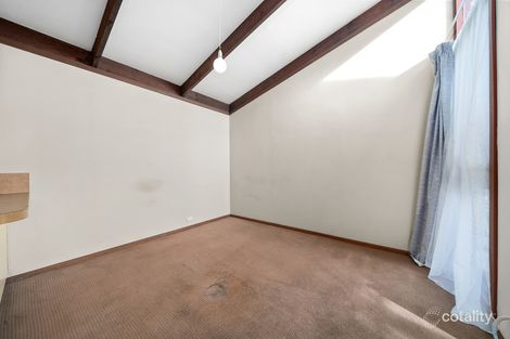 Property photo of 1/30 Muir Place Queanbeyan West NSW 2620