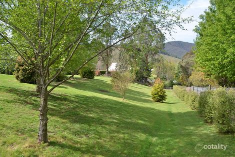 Property photo of 12 Bluegum Court Bright VIC 3741