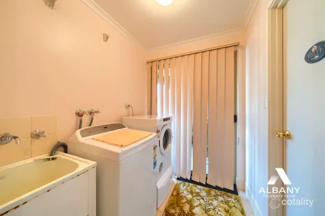 Property photo of 4 Walker Rise Spencer Park WA 6330
