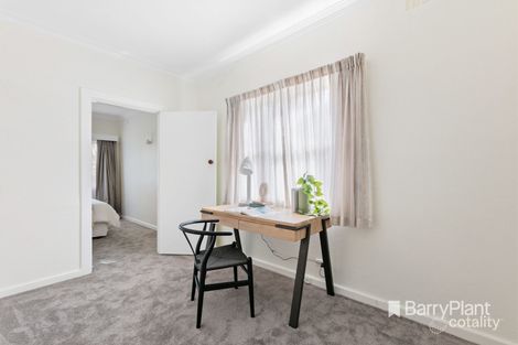 Property photo of 8 Felicia Street Mordialloc VIC 3195