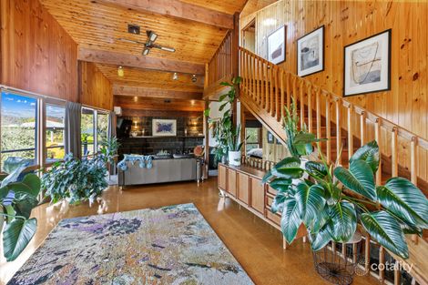 Property photo of 1 Murmuring Way Goughs Bay VIC 3723