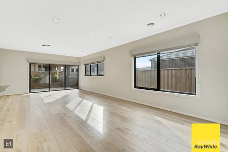 Property photo of 78 Fairhall Avenue Werribee VIC 3030
