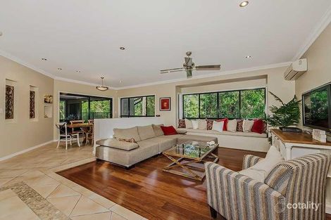 Property photo of 6 Tea Gardens Place Robina QLD 4226