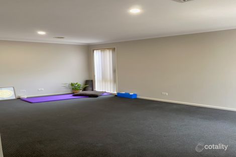 Property photo of 12 Edgevale Way Tarneit VIC 3029