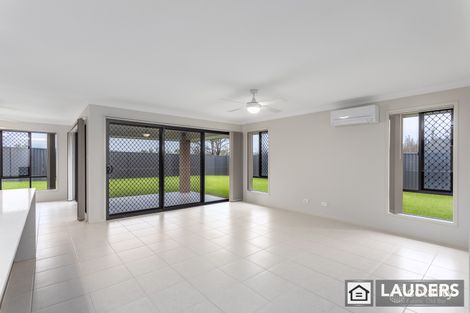 Property photo of 16 Mackerel Way Old Bar NSW 2430