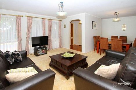 Property photo of 9 Statesman Crescent Mill Park VIC 3082