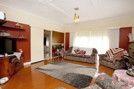 Property photo of 24 Compton Parade Sunshine North VIC 3020