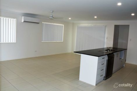 Property photo of 47 Lamberth Road Regents Park QLD 4118