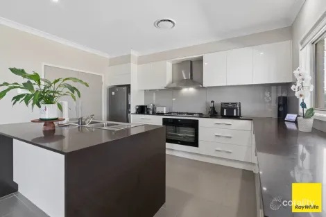 Property photo of 7 Donoghoe Place Bungendore NSW 2621