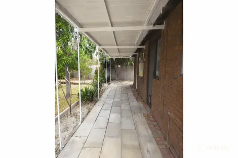 Property photo of 14 Spring Road Thornlie WA 6108