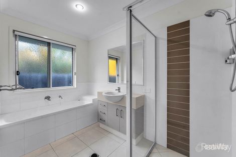 Property photo of 21 Poppy Crescent Springfield Lakes QLD 4300
