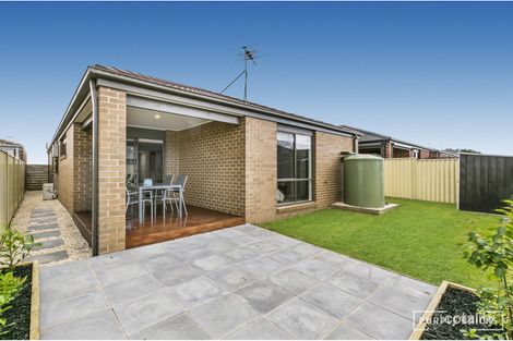 Property photo of 36 Cumberland Drive Pakenham VIC 3810