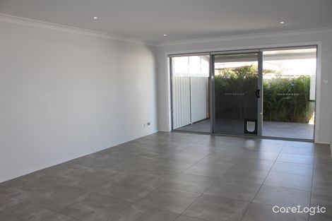 Property photo of 2/32 Coolum Parkway Shell Cove NSW 2529
