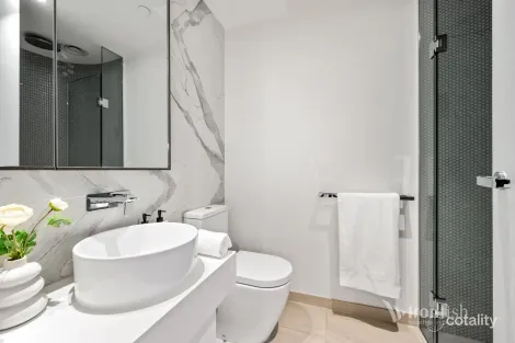 Property photo of 911/77 Queens Road Melbourne VIC 3004