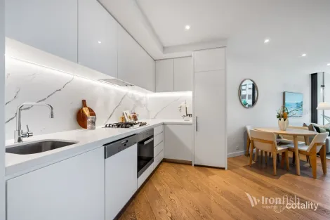 Property photo of 911/77 Queens Road Melbourne VIC 3004