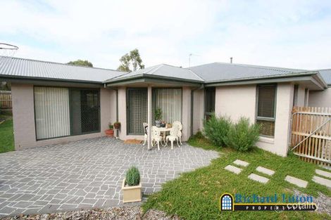 32 Tooroonga Cres, Jerrabomberra, NSW 2619