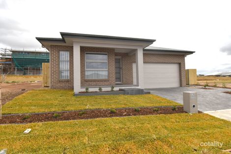 28b Stratton Rd, Oran Park, NSW 2570
