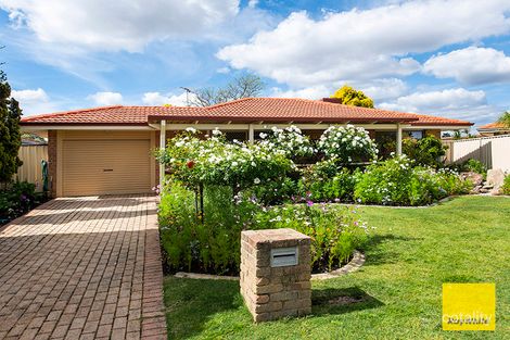 6 Parrot Ct, Gosnells, WA 6110