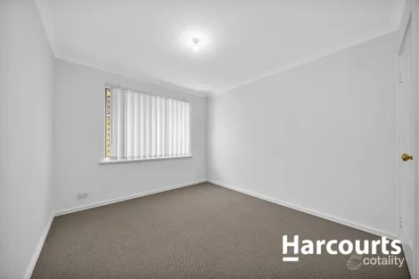 Property photo of 130 Manchester Drive Hocking WA 6065