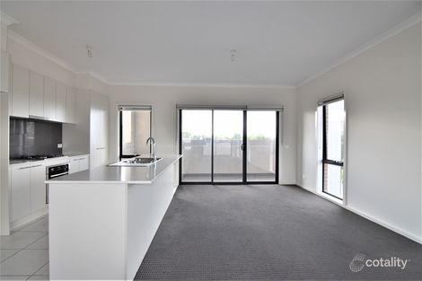 Property photo of 36 Queen Circuit Sunshine VIC 3020