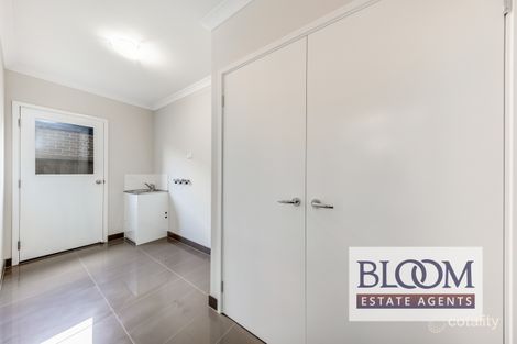 Property photo of 31 Lumley Circuit Werribee VIC 3030