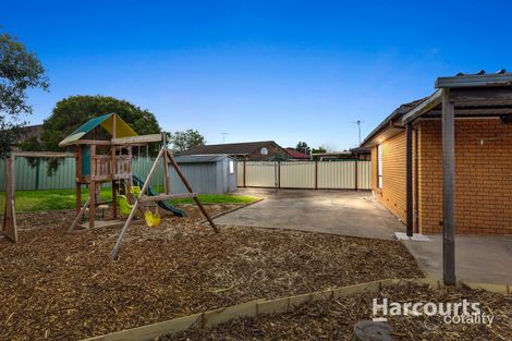 Property photo of 15 Chatham Place Kings Park VIC 3021