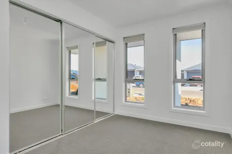 Property photo of 43 Maiolo Crescent Blakeview SA 5114
