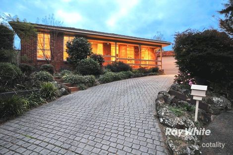 3 Blackfriars Cl, Wantirna, VIC 3152