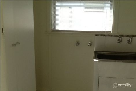 Property photo of 70 Chisholm Crescent Seymour VIC 3660