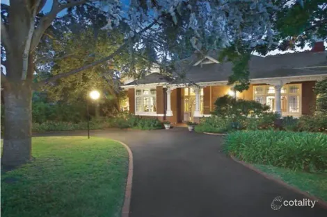 Property photo of 492 Barkers Road Hawthorn East VIC 3123