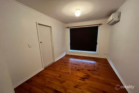 Property photo of 38 Sandpiper Drive Thompson Beach SA 5501