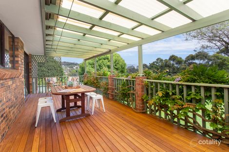 Property photo of 26 Hughes Crescent Kiama Downs NSW 2533