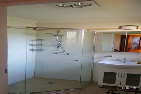 Property photo of 15 Green Lane Bradbury NSW 2560