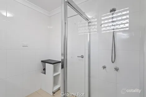 Property photo of 58 Yangoora Crescent Ashmore QLD 4214