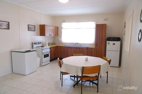 Property photo of 16 Victoria Avenue Toukley NSW 2263