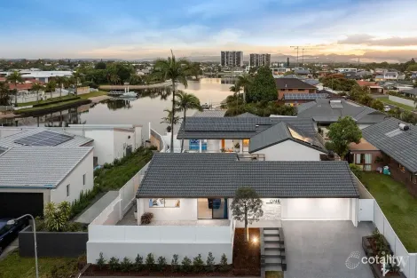 Property photo of 1 Rudd Street Broadbeach Waters QLD 4218