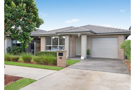 32 Peckham Gr, Oran Park, NSW 2570