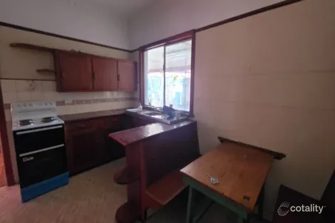 Property photo of 70 Blackstone Road Silkstone QLD 4304