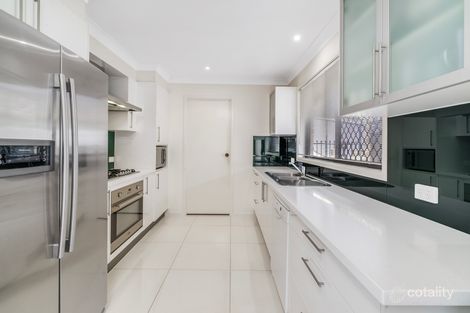 Property photo of 10 Kalamunda Close Elanora QLD 4221