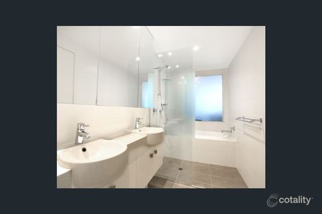 Property photo of 4018/3027 The Boulevarde Carrara QLD 4211