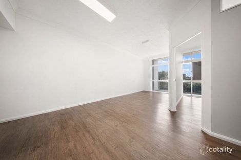 4/2 Philippine Pde, Palm Beach, QLD 4221