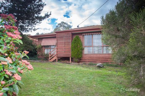 Property photo of 6 March Court Riddells Creek VIC 3431