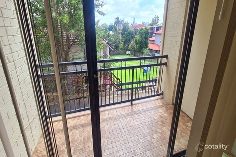 Property photo of 2/54 Brisbane Street St Lucia QLD 4067
