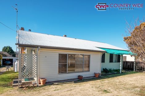 Property photo of 11 Macquarie Street Glen Innes NSW 2370