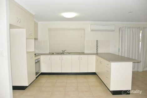 Property photo of 16 Lakeview Drive Beaconsfield QLD 4740
