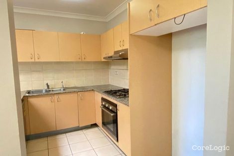 Property photo of 33/2 Wentworth Avenue Toongabbie NSW 2146