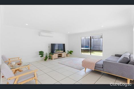 Property photo of 72 Greenview Avenue South Ripley QLD 4306